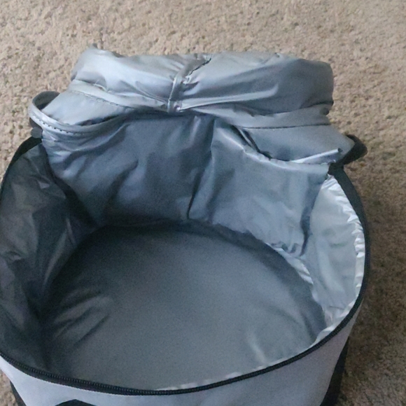 Portable bbq - Picture 3 of 7